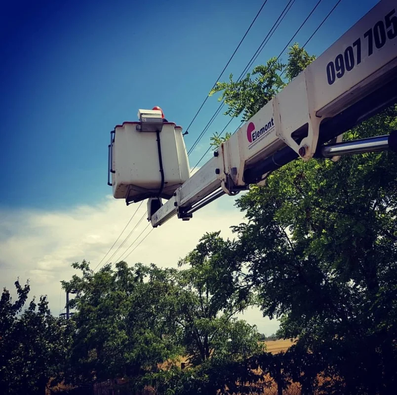 Montážne práce — elektro inštalácie